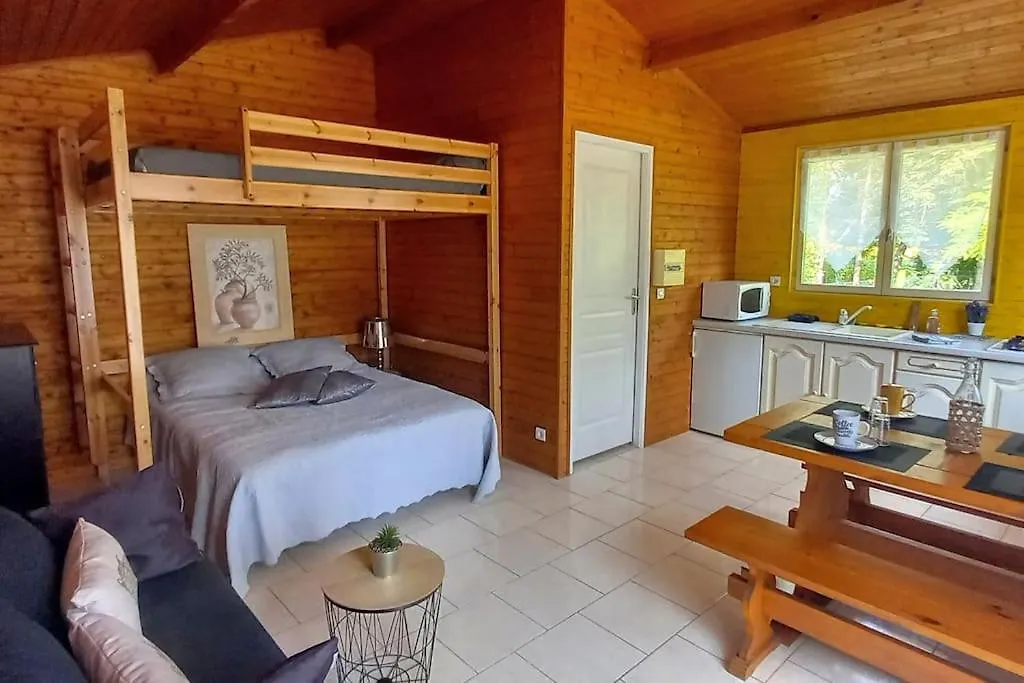 Chalet Cosy Avec Piscine En Campagne 康顿 0*,  法国